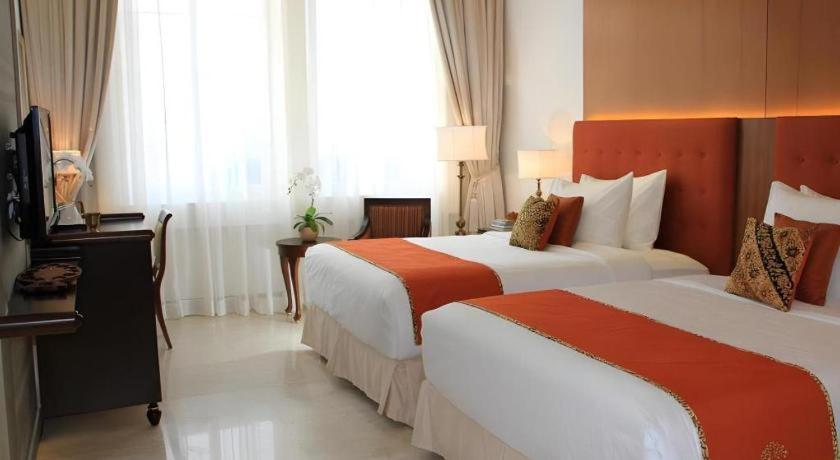 Ammi Cepu Hotel Екстериор снимка