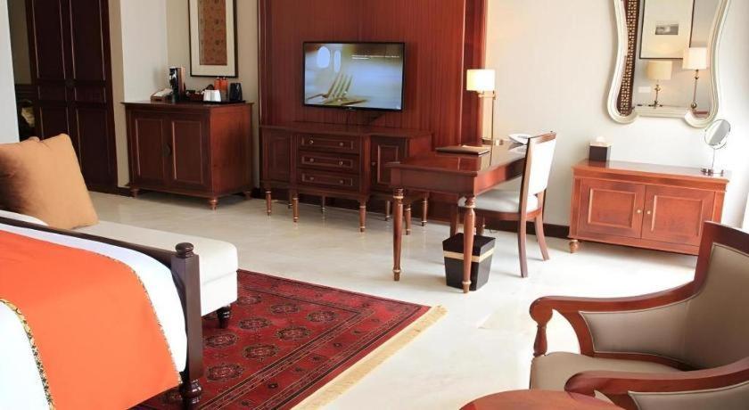 Ammi Cepu Hotel Екстериор снимка