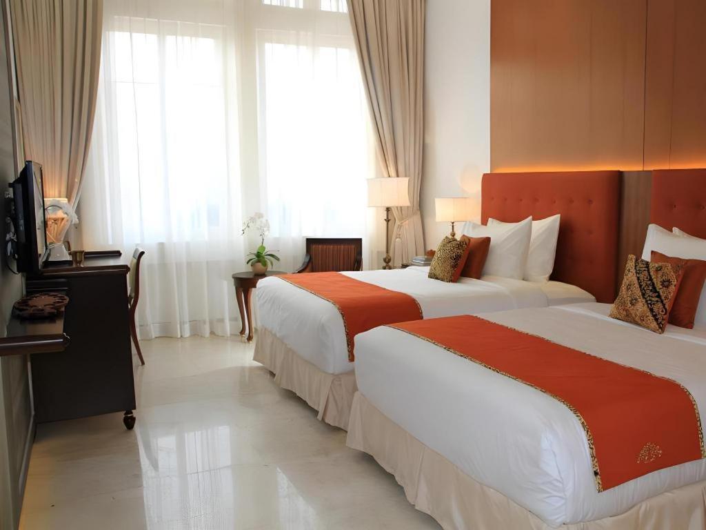 Ammi Cepu Hotel Екстериор снимка